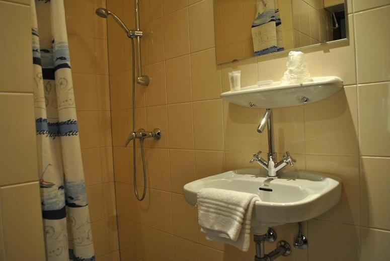 Hotel Du Passage 恩克赫伊曾 客房 照片